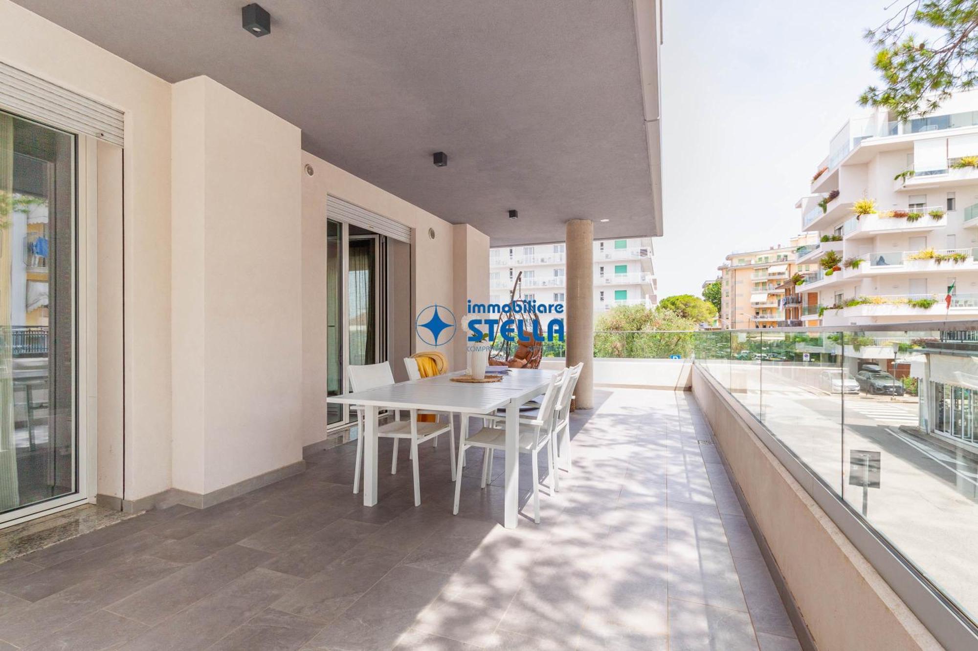 Condominio Trento Lido di Jesolo Buitenkant foto